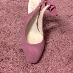 Free People-dazzle suede bow block heel